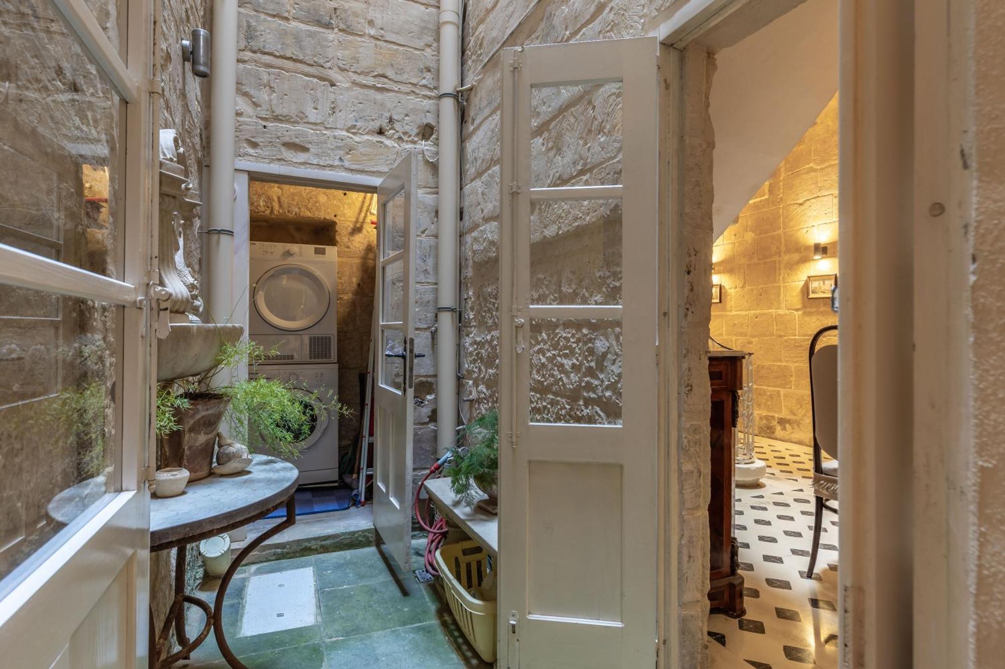 Stunning Valletta Palazzino ภายนอก รูปภาพ